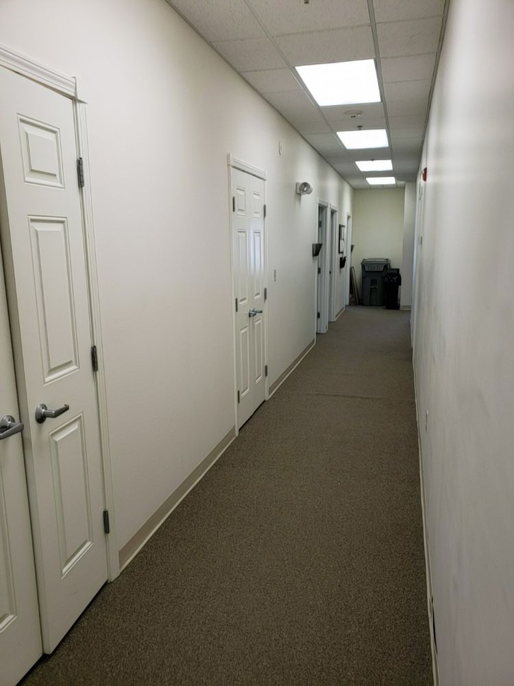 Parsanna Office Building: 180 Academy St, Presque Isle, ME 04769